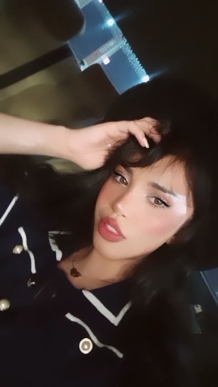 Jasminebabesexy1 5'3 or under(160cm),Tall,Blonde,Black, 40kg